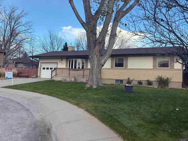 $389,000 | 627 Harrison Street, Douglas, WY 82633