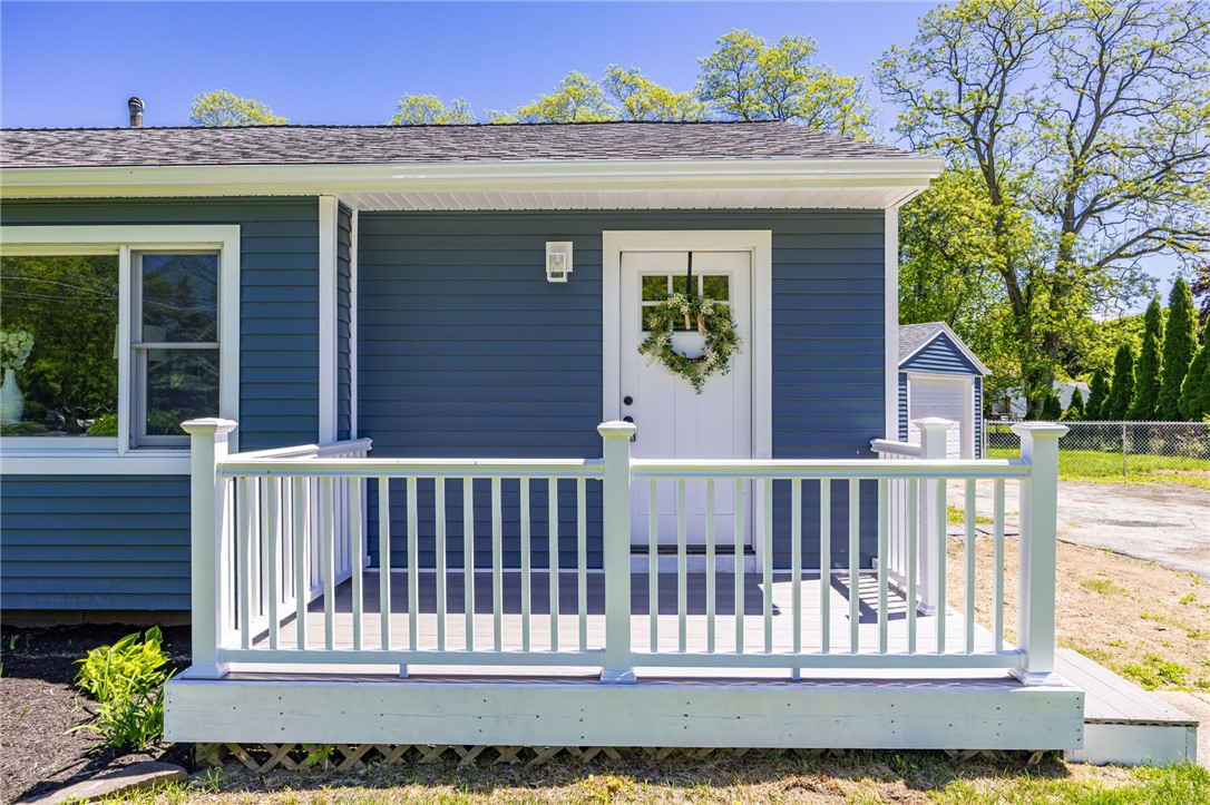 249 Dickinson Road Webster, NY 14580 - Photo 40 of 45