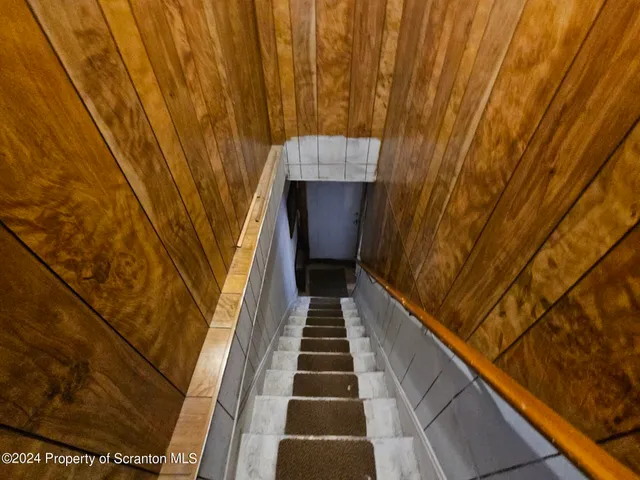 $139,900 | 105 Hickory Court, Olyphant, PA 18447