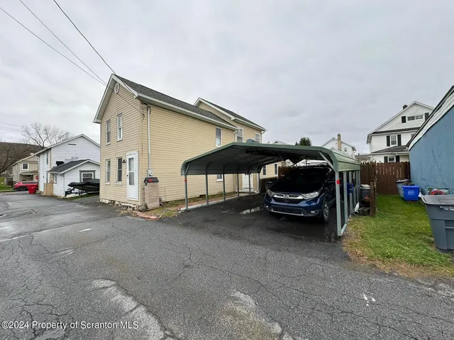 $139,900 | 105 Hickory Court, Olyphant, PA 18447