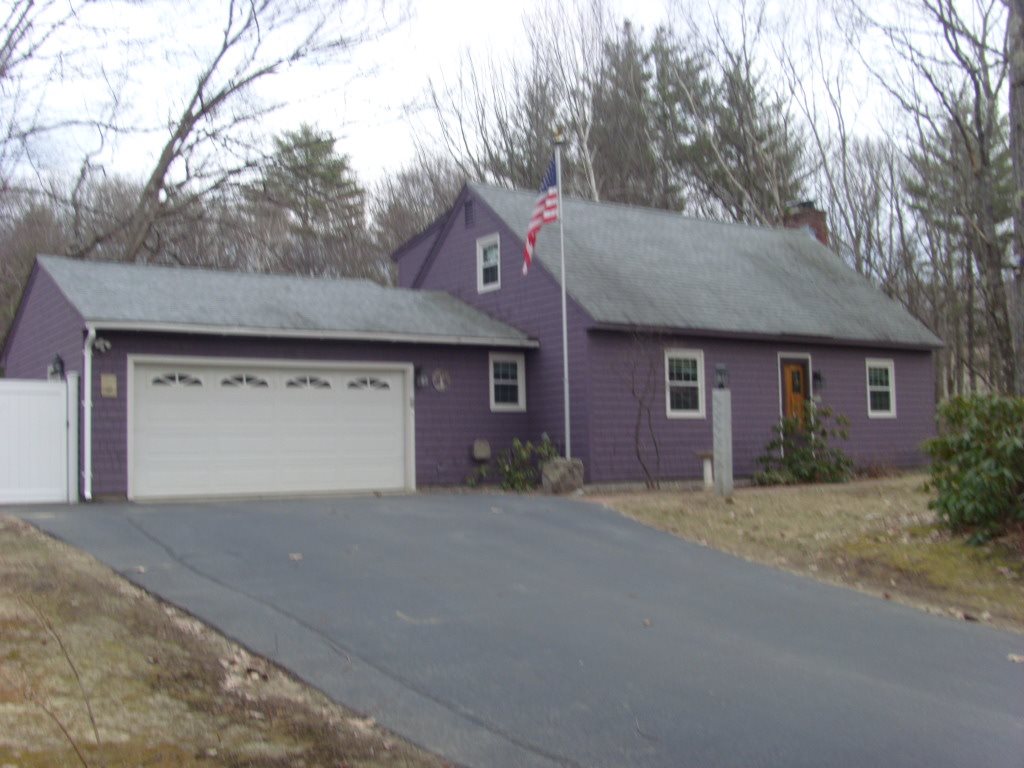 21 Ridgewood Drive Bow, NH 03304 - Photo 1 of 26