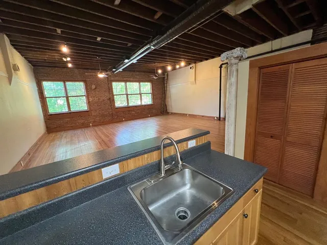 $1,800 | 1108 Broadway, Unit 1108A, Columbus, GA 31901