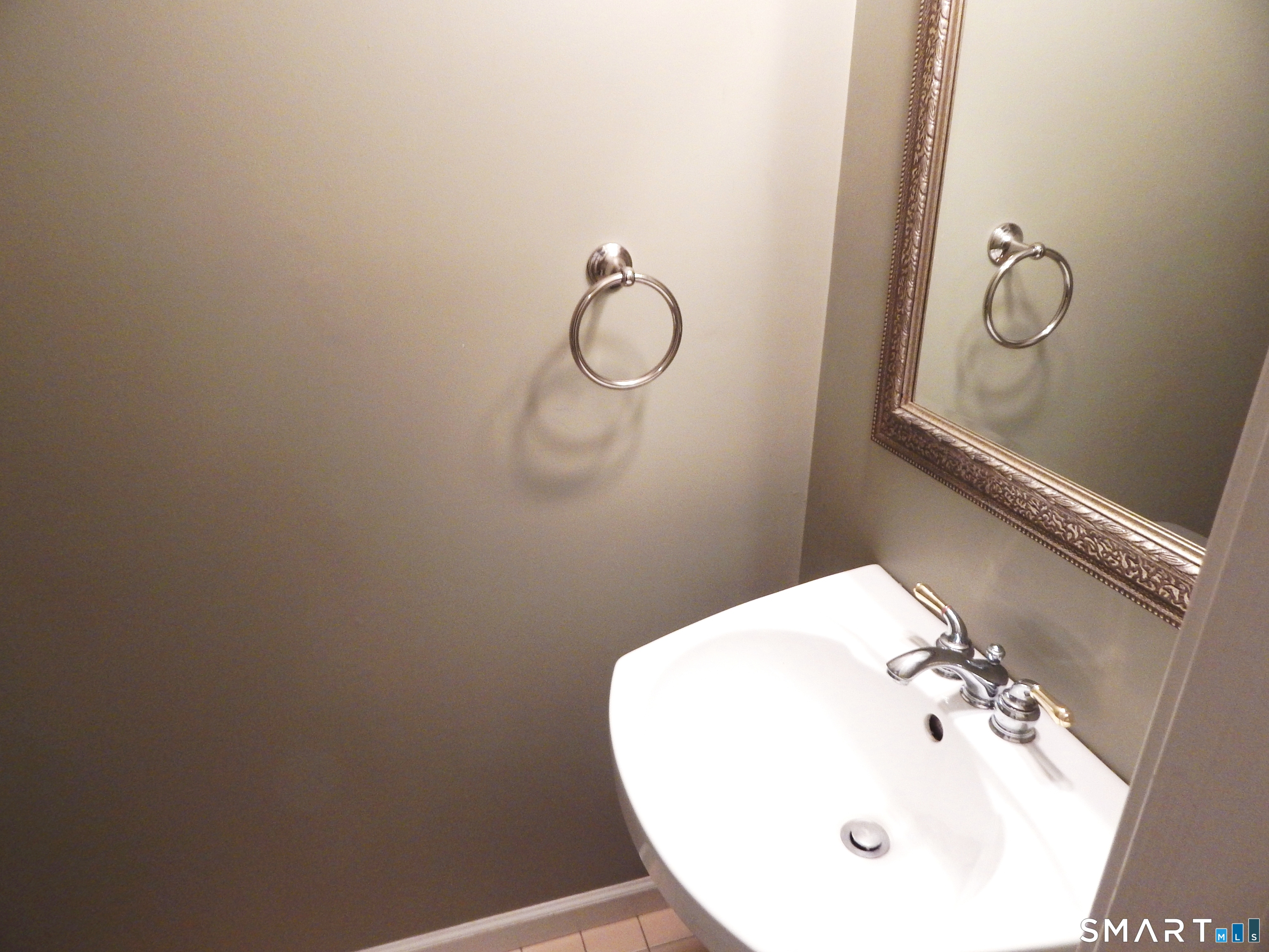 629 Danbury Road, Unit 40 Ridgefield, CT 06877 - Photo 8 of 16