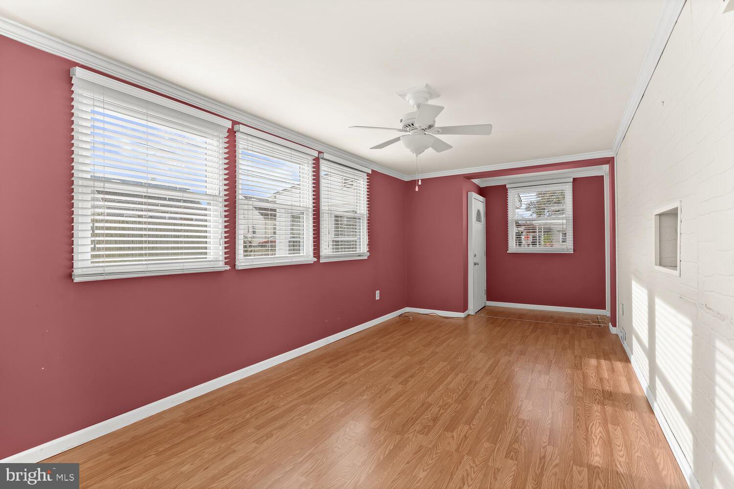 35 Ridgemoor Road Essex, MD 21221 - Photo 17 of 43 Family Room