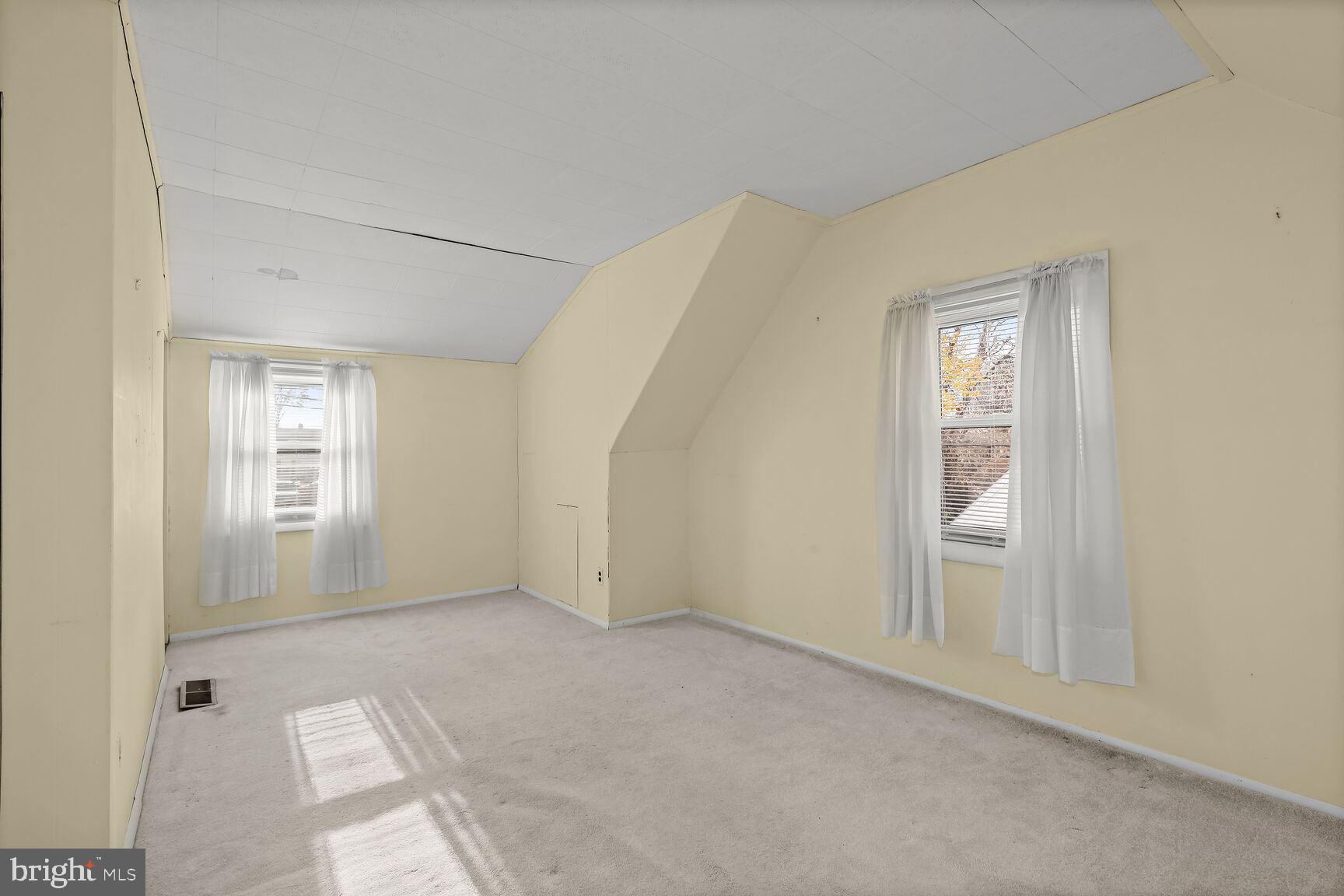 35 Ridgemoor Road Essex, MD 21221 - Photo 24 of 43 Primary Bedroom