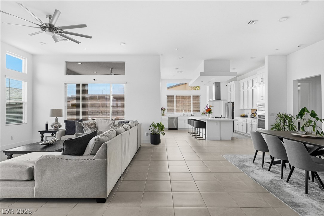 10253 Fairview Rdg Court Las Vegas, NV 89166 - Photo 14 of 61