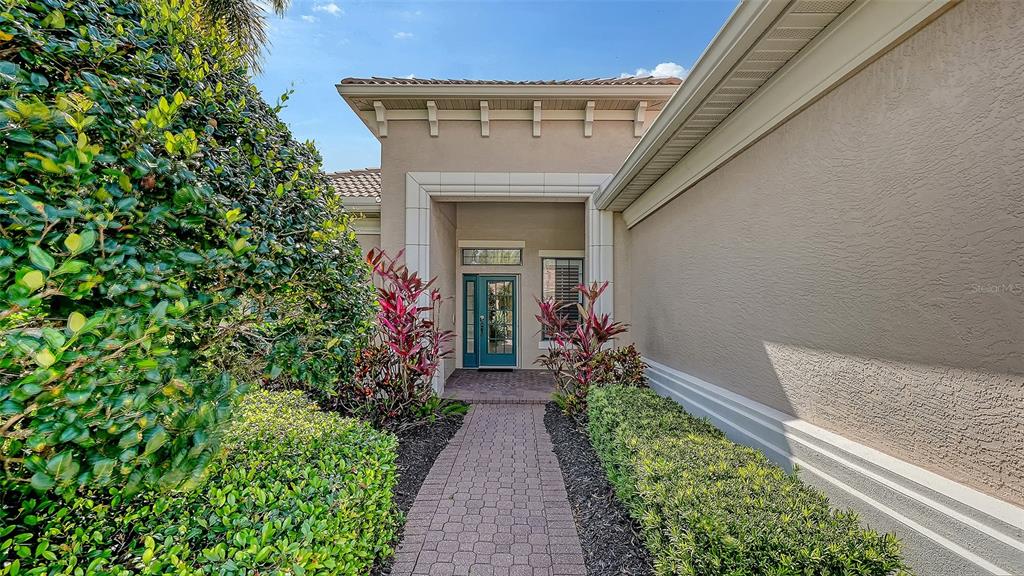 13911 Siena Loop Lakewood Ranch, FL 34202 - Photo 5 of 100