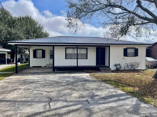$180,000 | 247 West 23rd Street, Larose, LA 70373