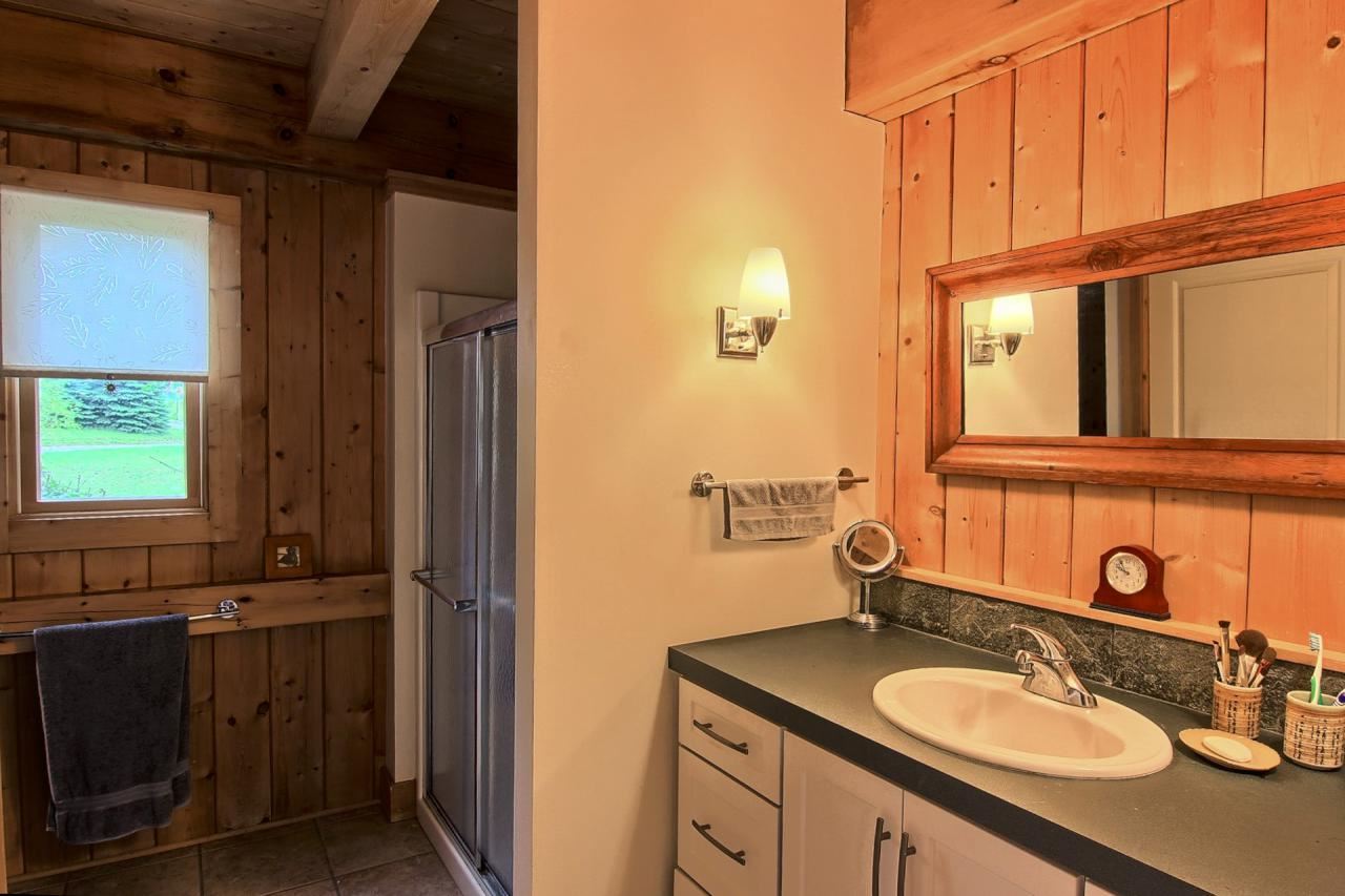 3807 East Bodus Road Cedar, MI 49621 - Photo 24 of 46 1815184-23.JPG