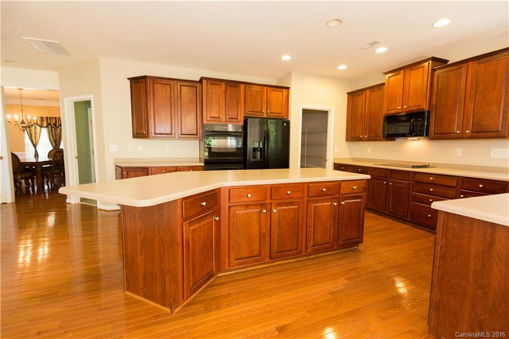 3416 Rolin Avenue Fort Mill, SC 29708 - Photo 10 of 24