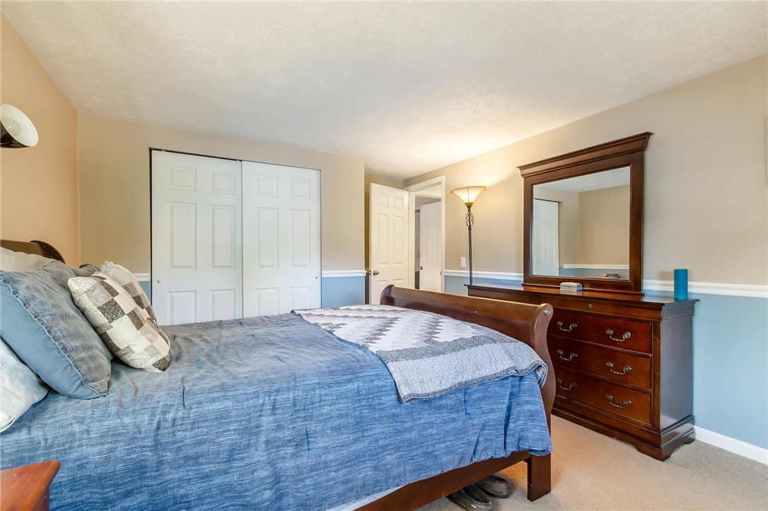 292 Sandoris Circle Irondequoit, NY 14622 - Photo 18 of 28