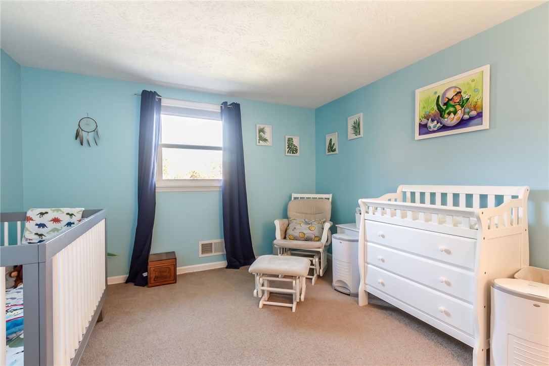 292 Sandoris Circle Irondequoit, NY 14622 - Photo 20 of 28