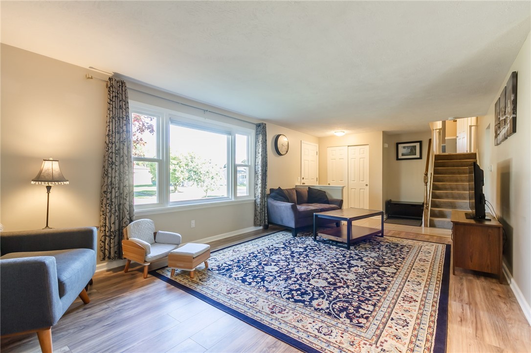 292 Sandoris Circle Irondequoit, NY 14622 - Photo 6 of 28