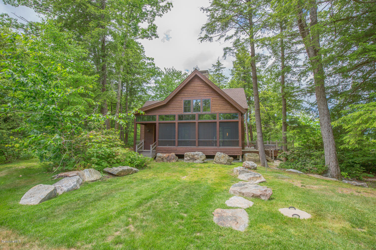 11 Pease Road East Otis, MA 01029 - Photo 32 of 42 Lodge
