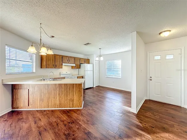 $185,000 | 200 Fernwood Street, Leesburg, FL 34748