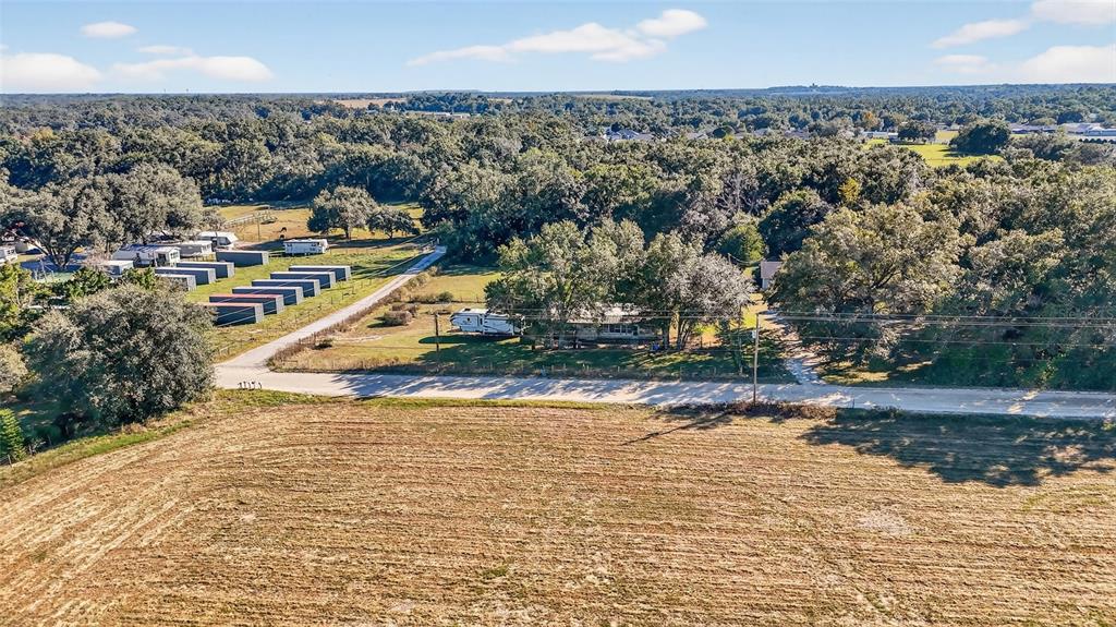 38710 Townsend Road Dade City, FL 33525 - Photo 7 of 17 a view of a city