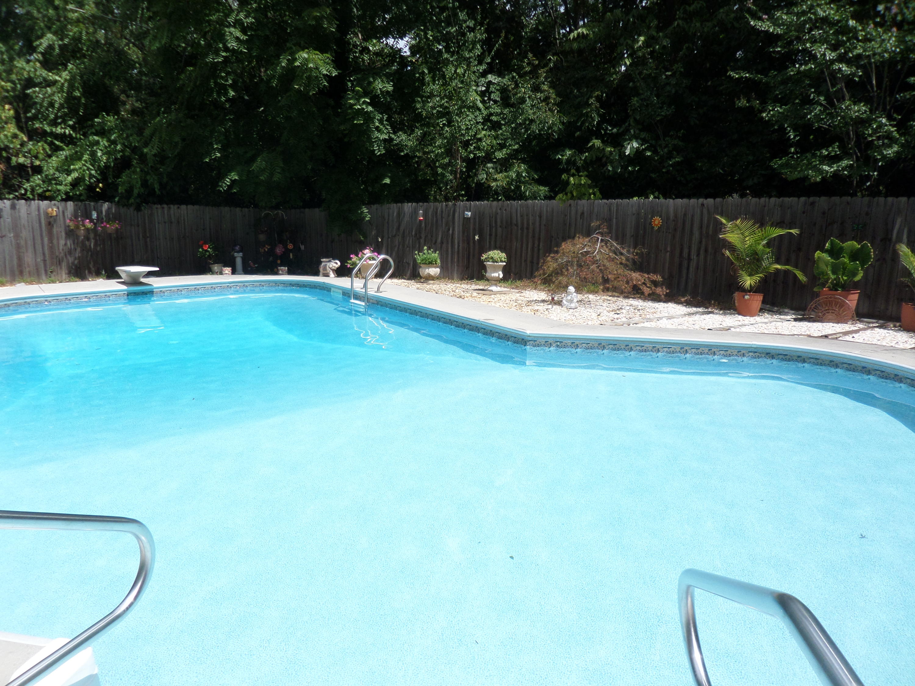 112 Claremont Road Oak Ridge, TN 37830 - Photo 30 of 34 Pool