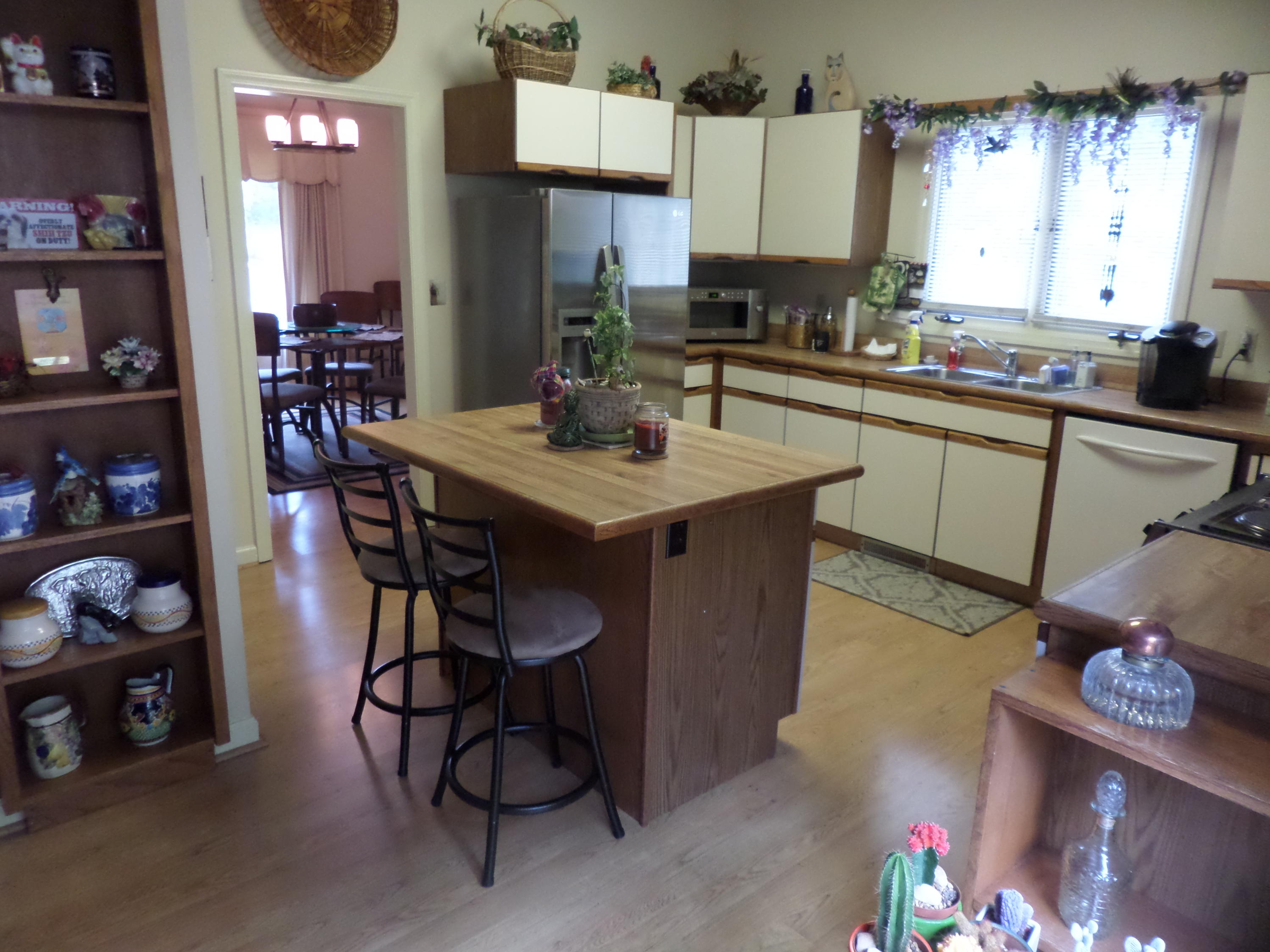 112 Claremont Road Oak Ridge, TN 37830 - Photo 4 of 34 Kitchen