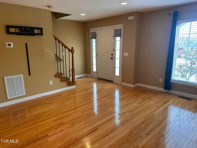 $205,000 | 168 Montvale Road, Unit 168, Bristol, VA 24201