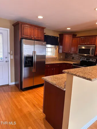 $199,500 | 168 Montvale Road, Unit 168, Bristol, VA 24201