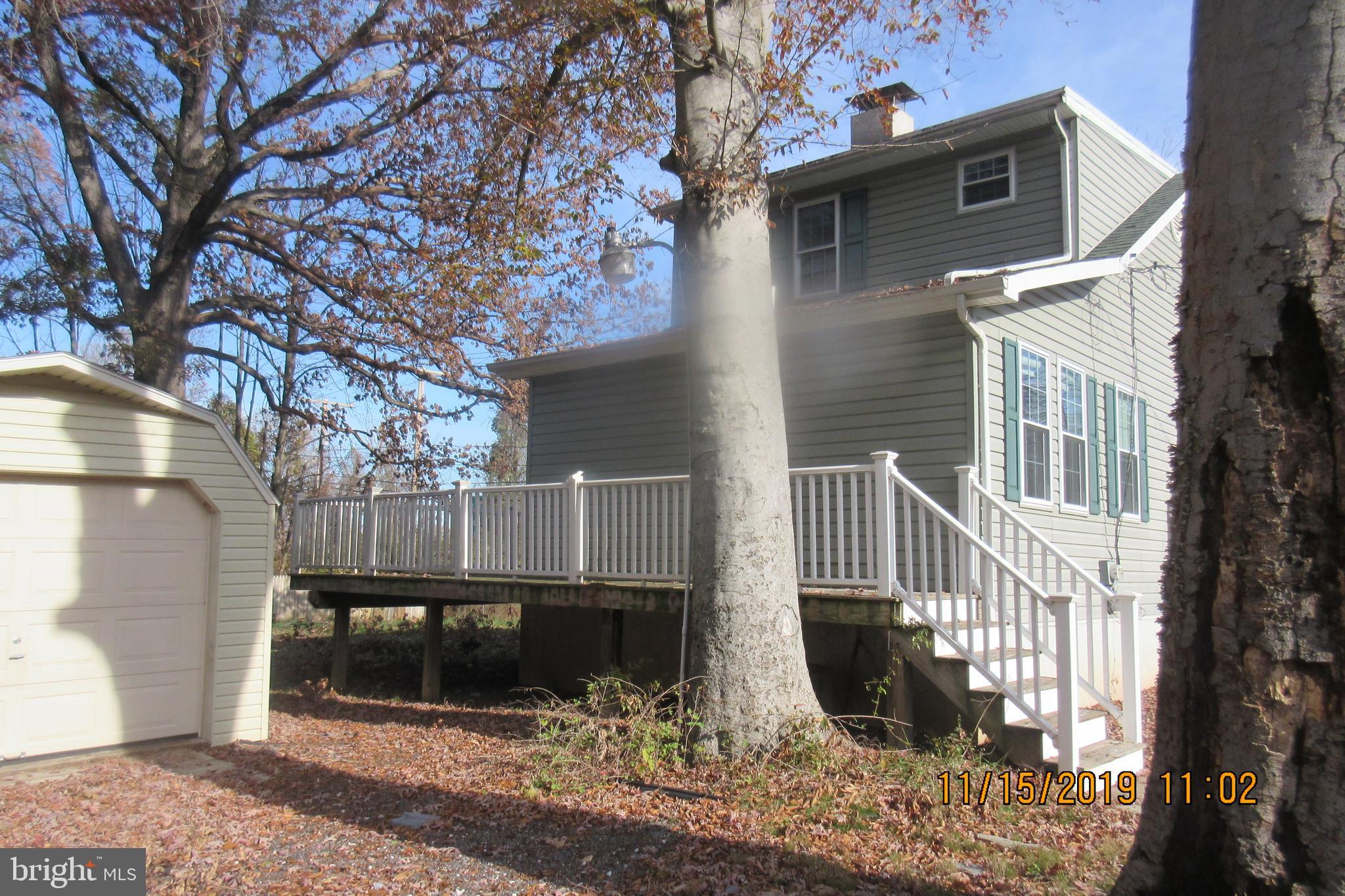 528 North Hammonds Ferry Road Linthicum, MD 21090 - Photo 4 of 15 Rear