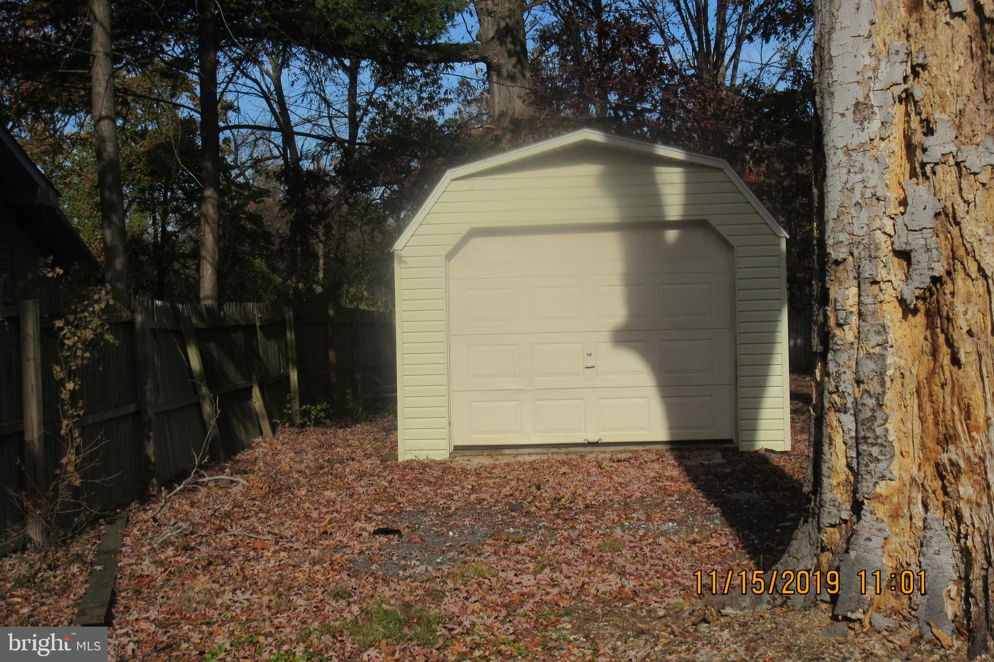 528 North Hammonds Ferry Road Linthicum, MD 21090 - Photo 5 of 15 1 Detached Garage