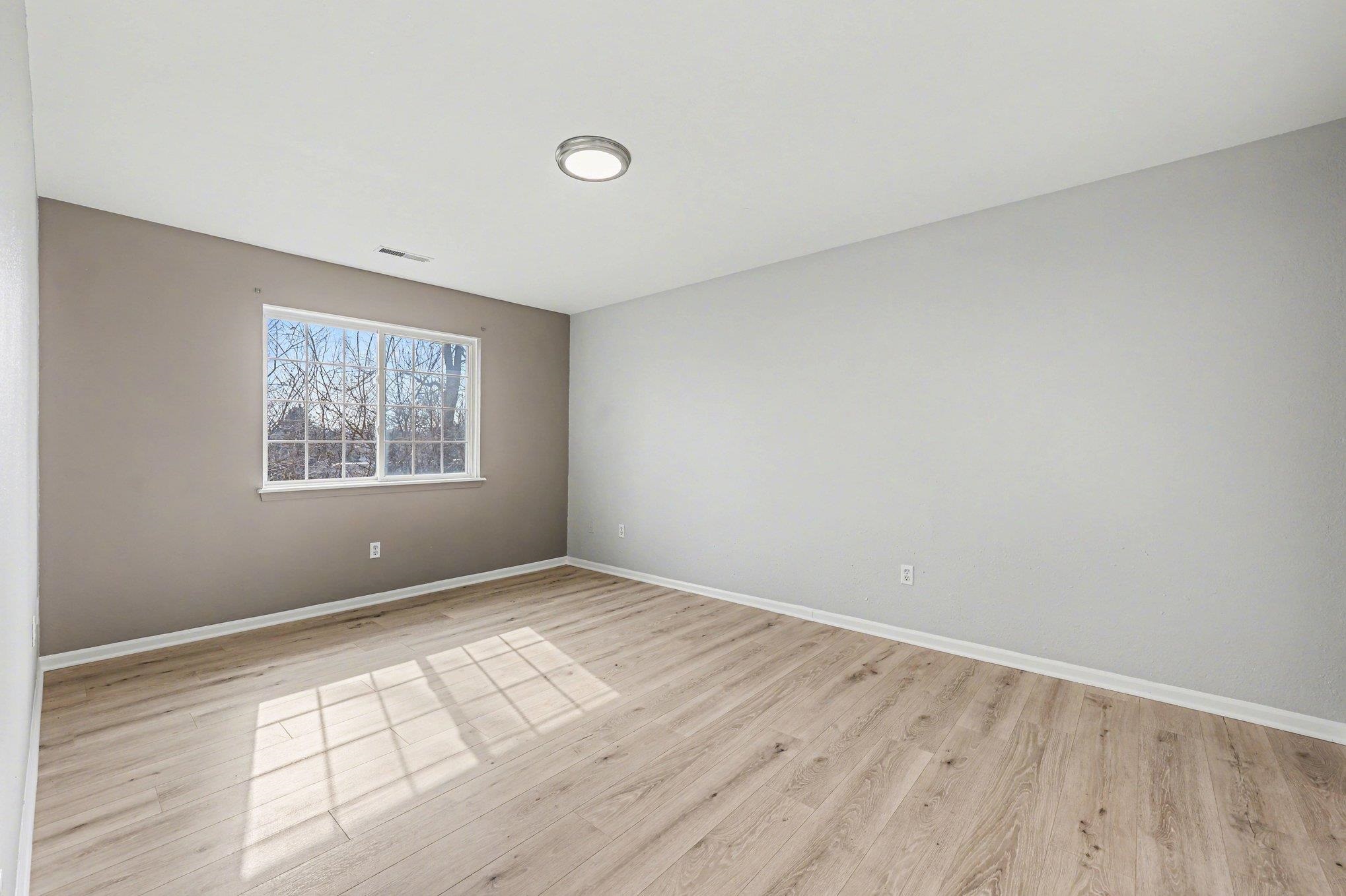 4147 West Court Street, Unit 4 Flint, MI 48532 - Photo 9 of 15