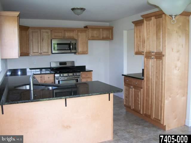 100 Jug Road York, PA 17404 - Photo 7 of 17