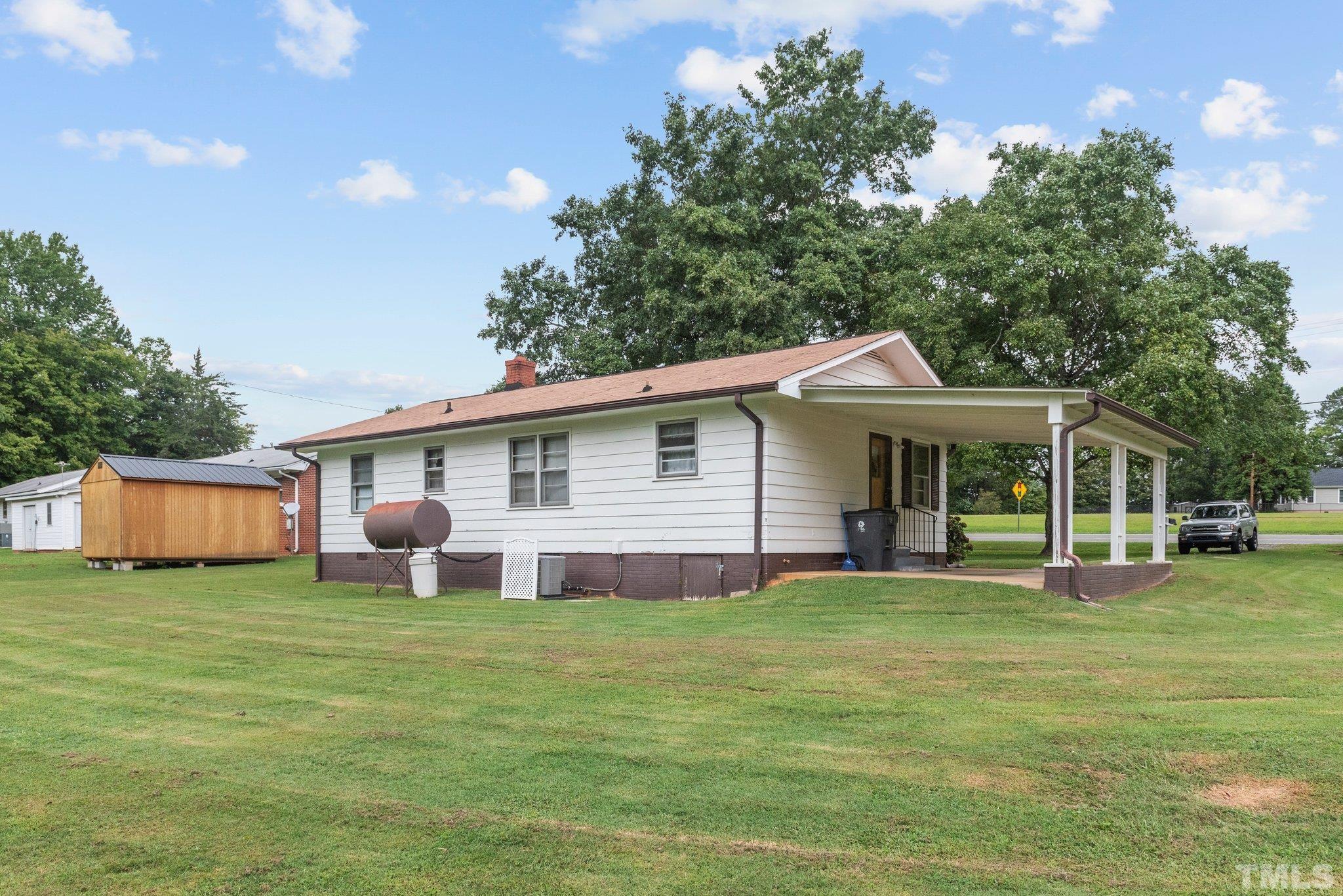 3704 Boywood Road Graham, NC 27253 - Photo 3 of 25 Gallery Image 3