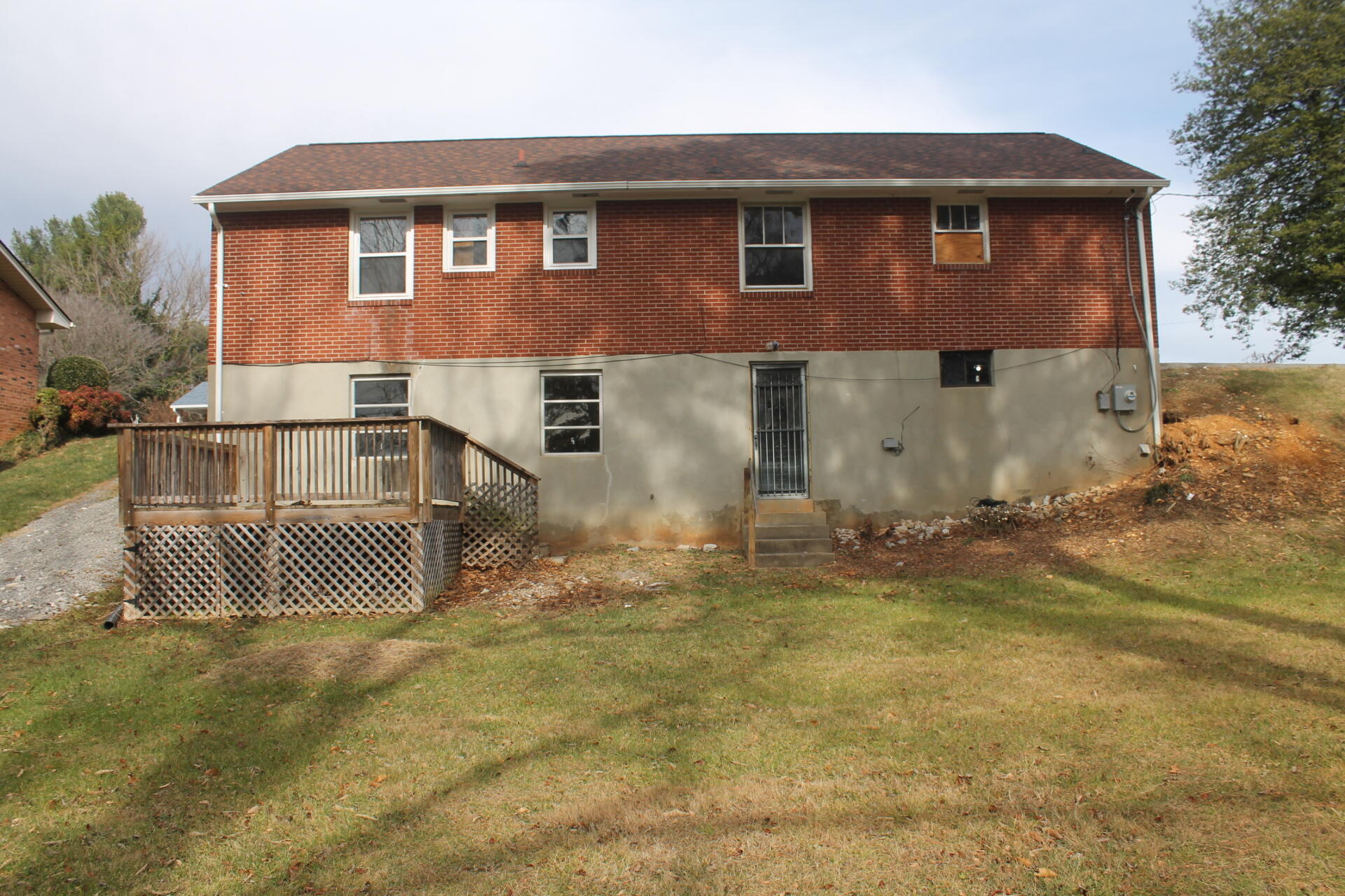 3428 Kershaw Road Northwest Roanoke, VA 24017 - Photo 3 of 14 IMG_7553