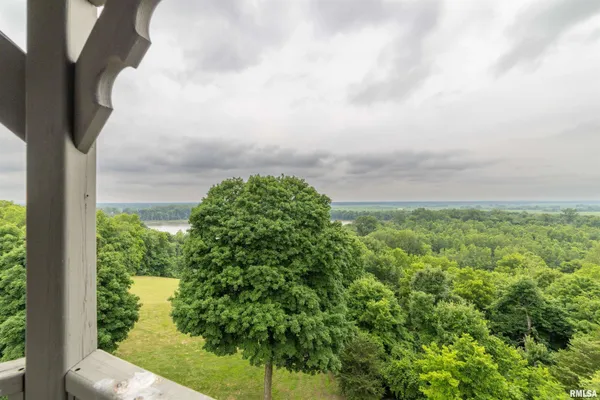 $989,000 | 3939 Musholt Strasse Lane, Quincy, IL 62305