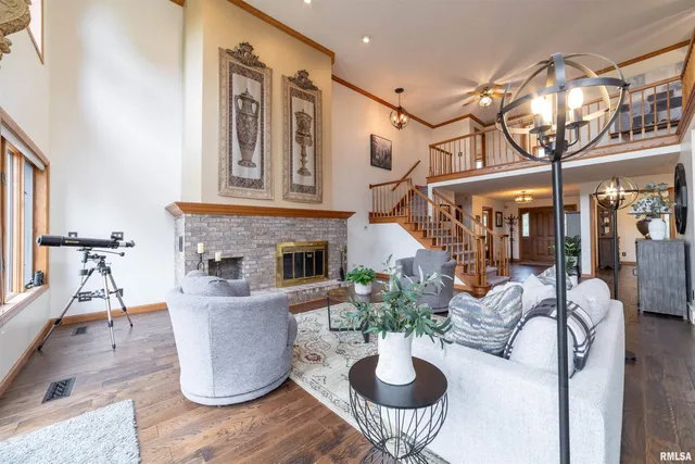 $1,025,000 | 3939 Musholt Strasse Lane, Quincy, IL 62305