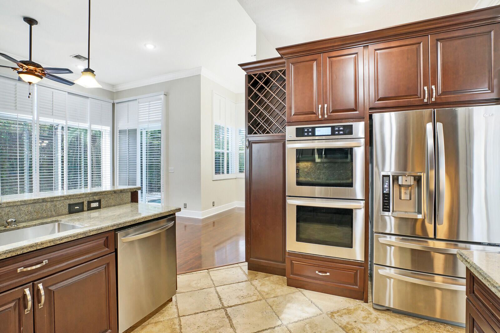 6135 Vista Linda Lane Boca Raton, FL 33433 - Photo 12 of 40 GOURMET KITCHEN