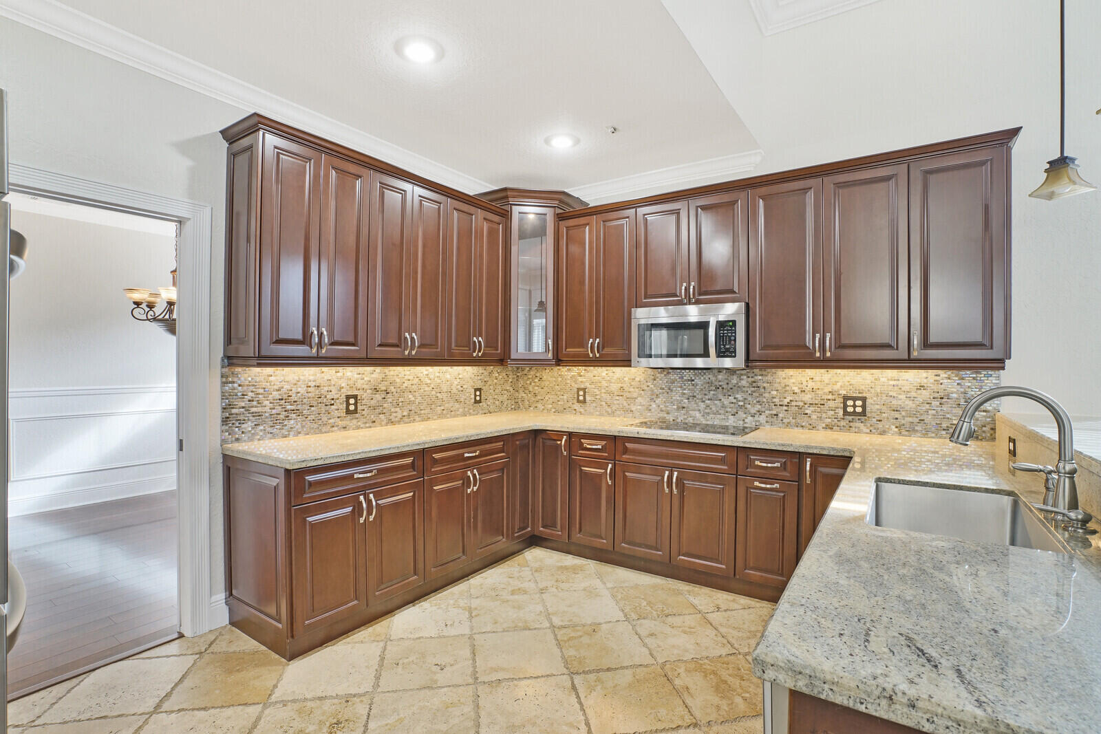 6135 Vista Linda Lane Boca Raton, FL 33433 - Photo 13 of 40 LARGE KITCHEN