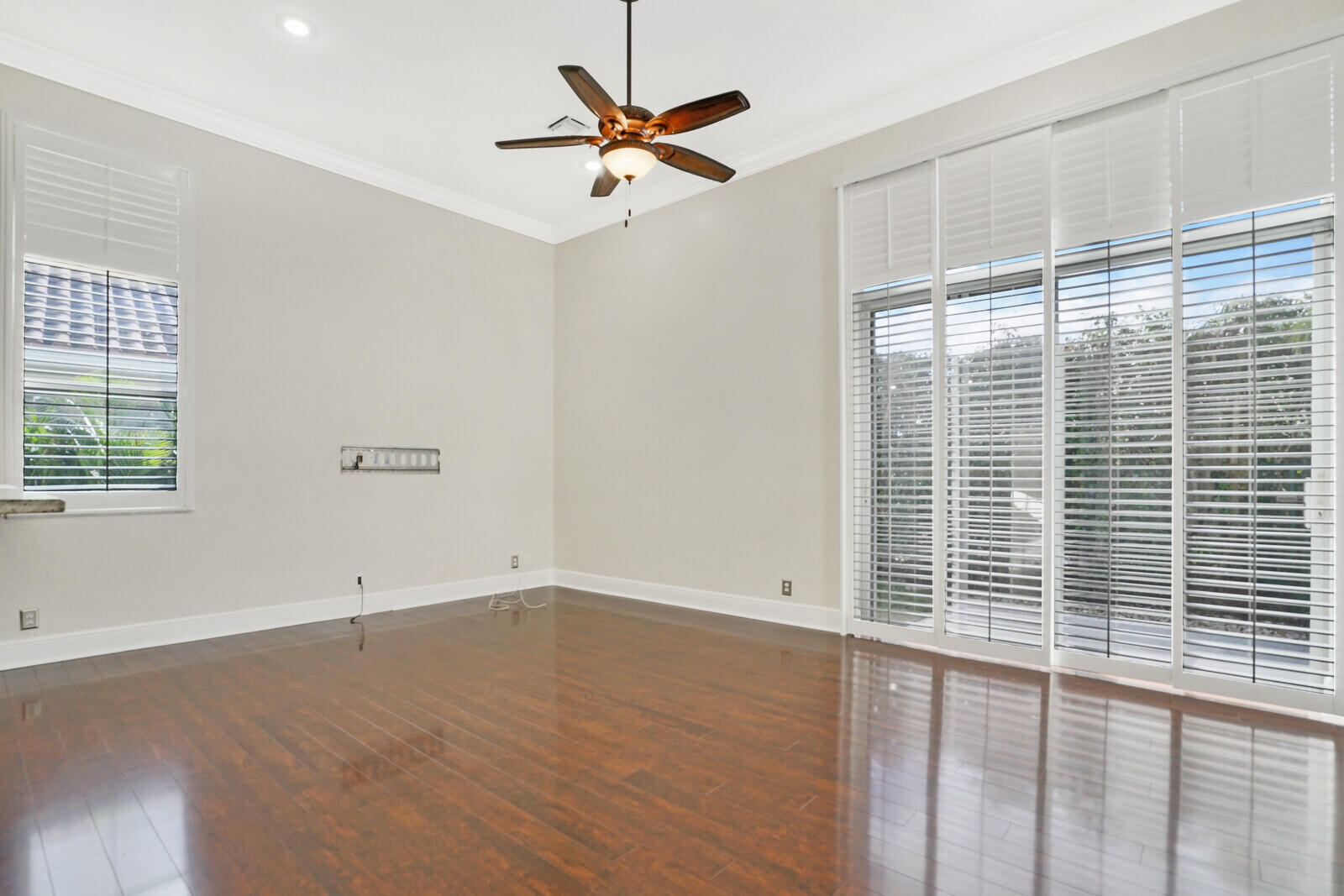 6135 Vista Linda Lane Boca Raton, FL 33433 - Photo 17 of 40 FAMILY ROOM