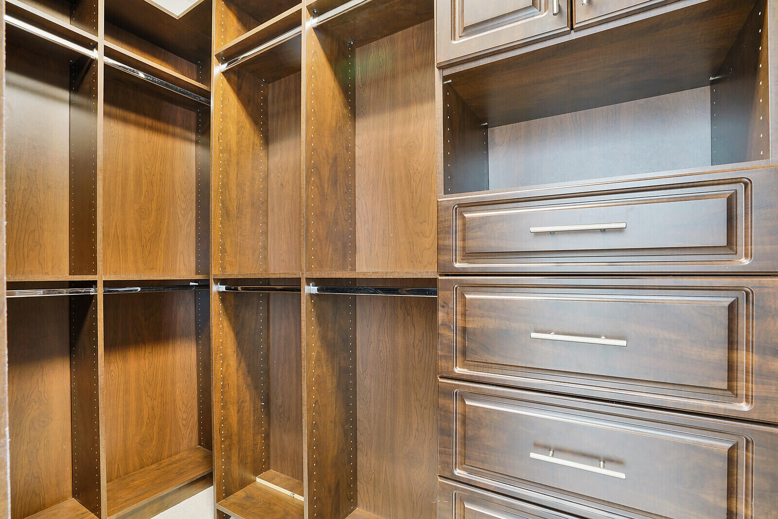 6135 Vista Linda Lane Boca Raton, FL 33433 - Photo 23 of 40 WALK-IN CLOSET 2
