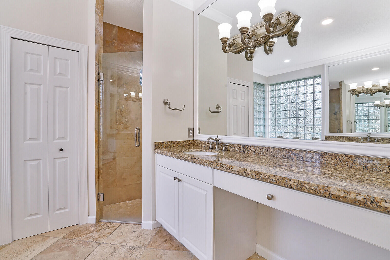 6135 Vista Linda Lane Boca Raton, FL 33433 - Photo 26 of 40 MASTER BATHROOM