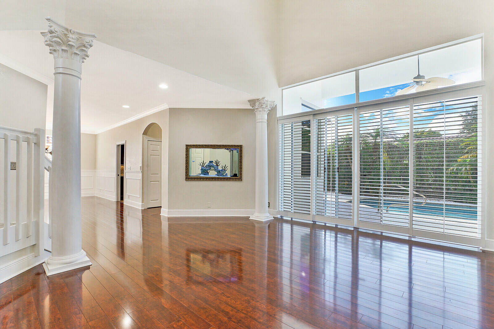 6135 Vista Linda Lane Boca Raton, FL 33433 - Photo 9 of 40 VAULTED CEILINGS