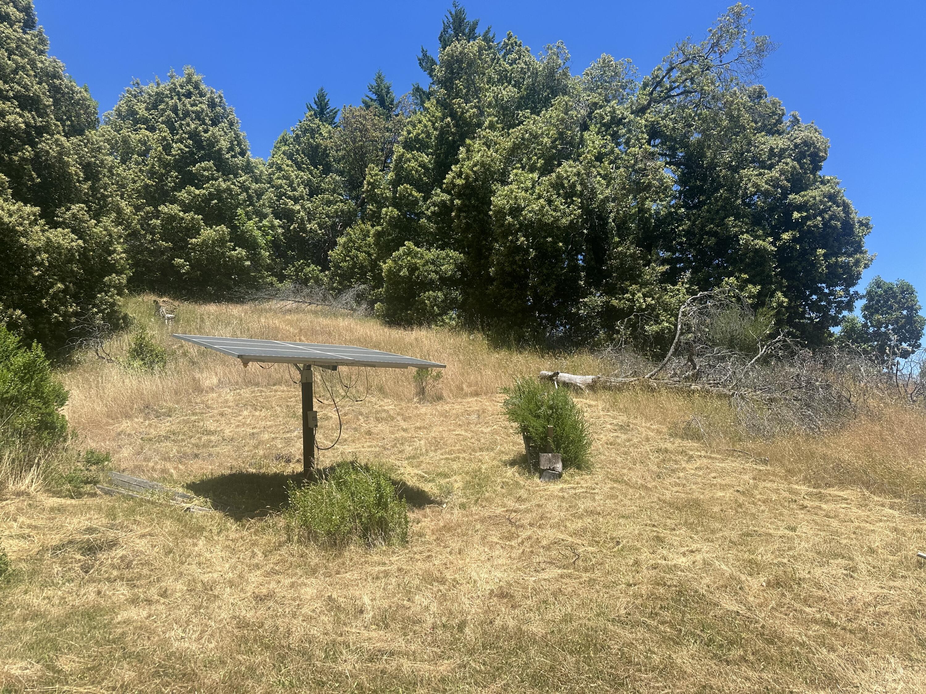 2320 Road B Road Miranda, CA 95553 - Photo 16 of 18 solar