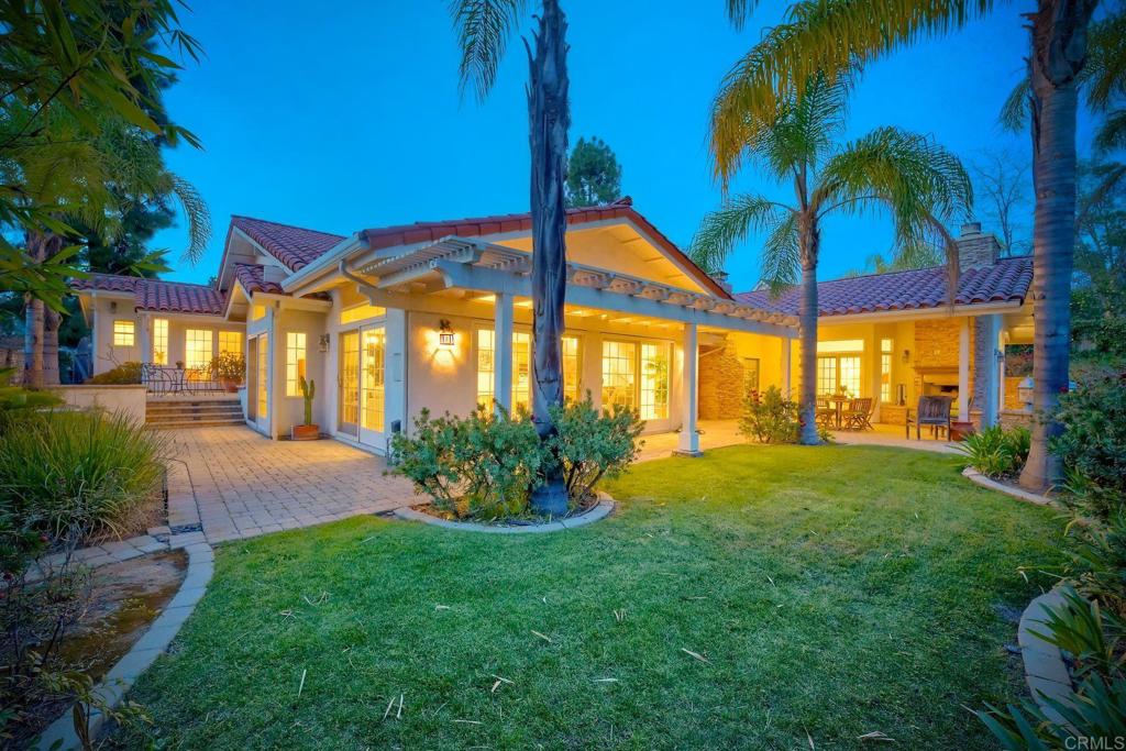 13253 Edina Way Poway, CA 92064 - Photo 35 of 55 Real grass