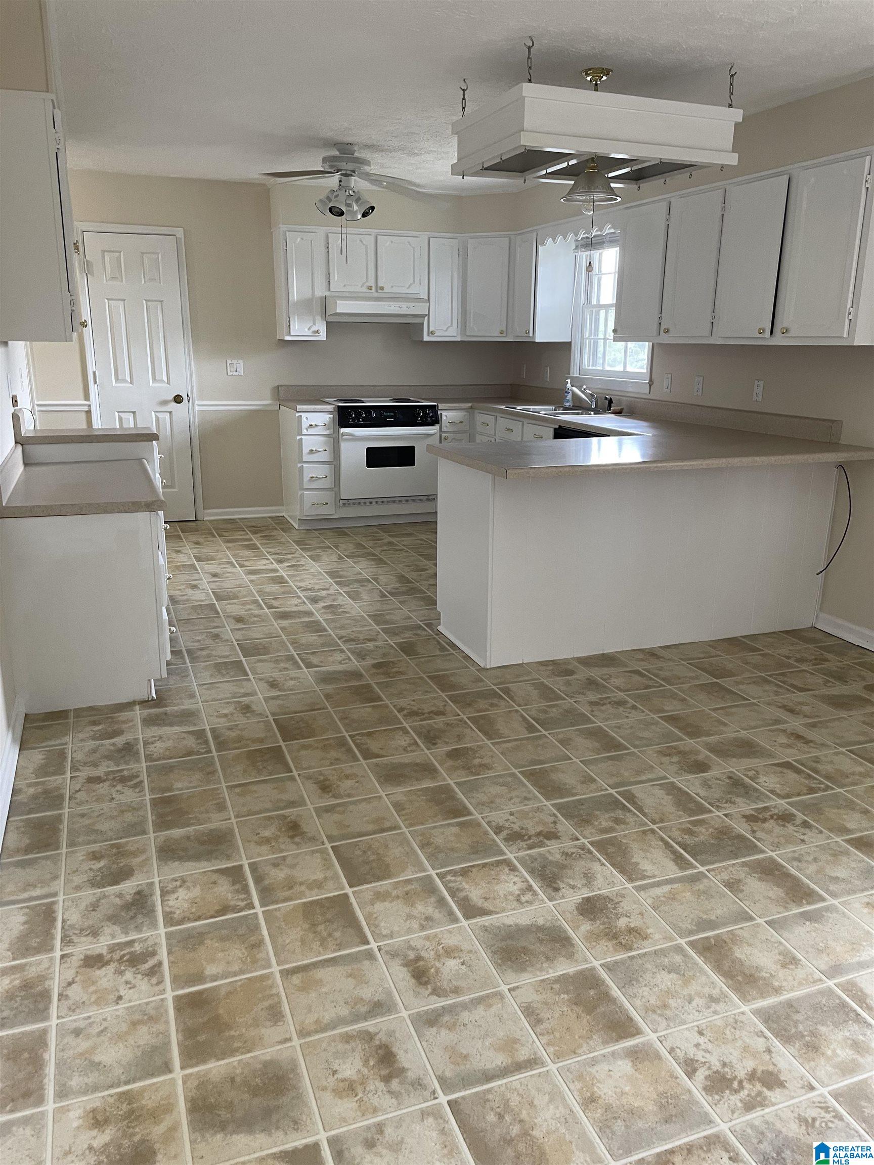 3900 Dundee Street Anniston, AL 36207 - Photo 24 of 32