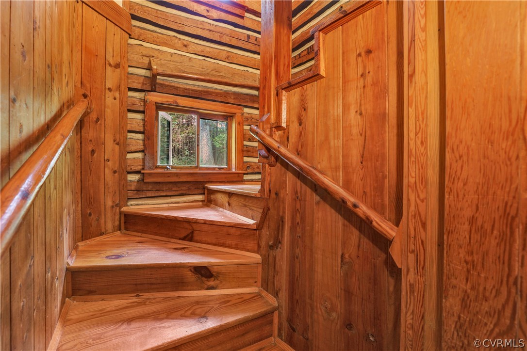 1444 Genito Road Manakin-Sabot, VA 23103 - Photo 12 of 47 a view of entryway