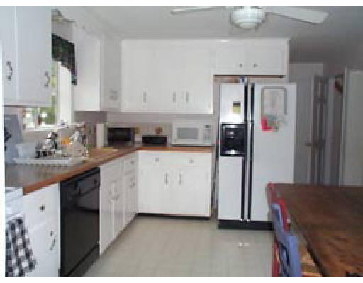 105 Paul Revere Road Concord, MA 01742 - Photo 2 of 4 Gallery Image 2