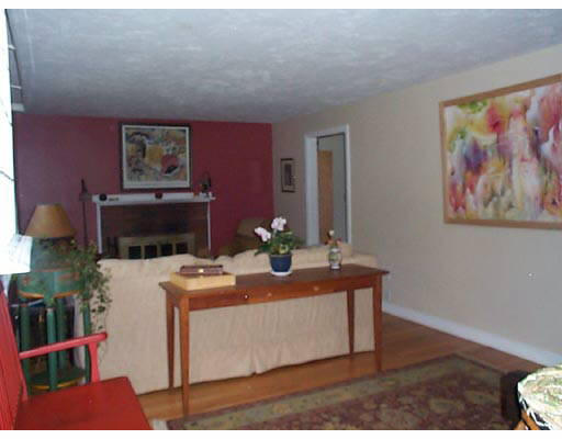 105 Paul Revere Road Concord, MA 01742 - Photo 4 of 4 Gallery Image 4