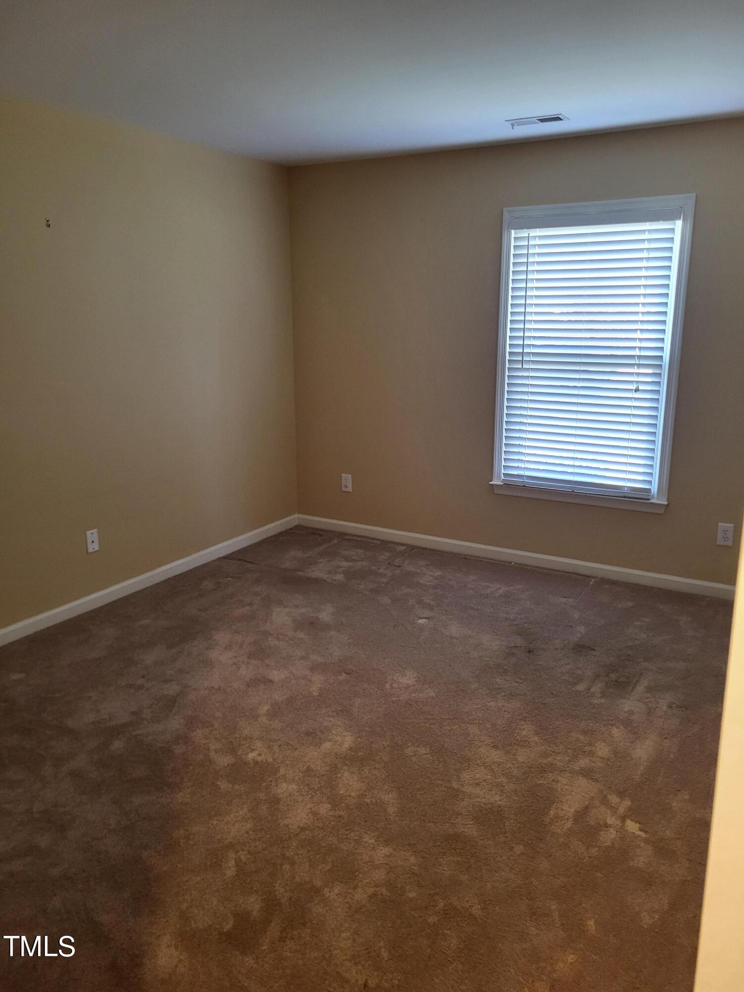 2601 Cottage Circle Raleigh, NC 27613 - Photo 7 of 28 20240220_123609