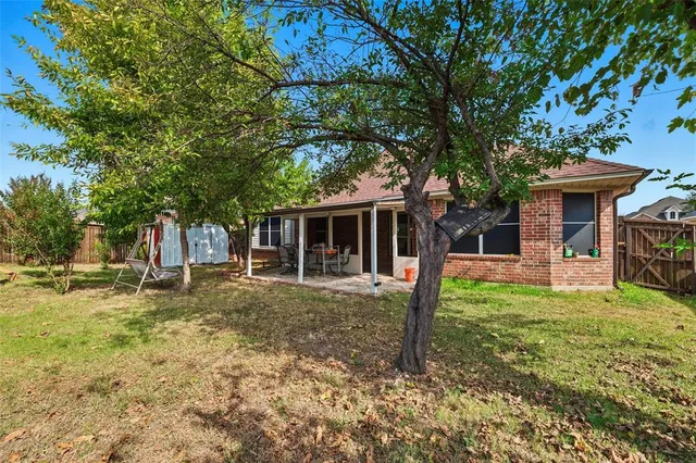 $2,700 | 2711 Lake Way Drive, Grand Prairie, TX 75052