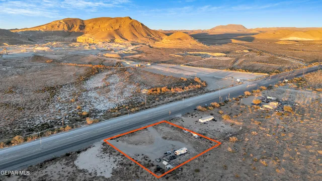 a view of an outdoor space with a lake view