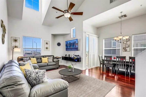 $2,995 | 8777 West Maule Avenue, Unit 2173, Las Vegas, NV 89148