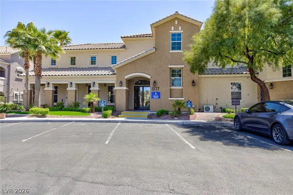 $2,995 | 8777 West Maule Avenue, Unit 2173, Las Vegas, NV 89148