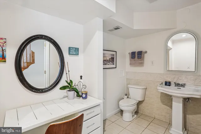 $1,699,900 | 9201 Laurel Oak Drive, Bethesda, MD 20817